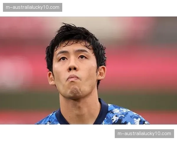 利物浦远藤航仍在恢复中 中场轮换选择持续受限